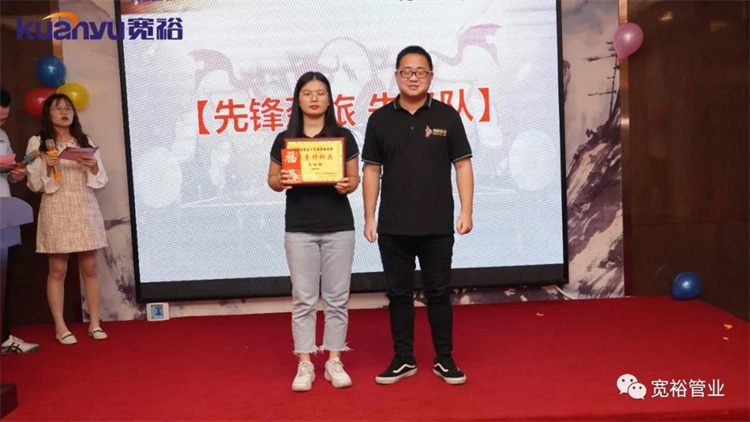 侦查特种兵奖:先锋劲旅李佩佩