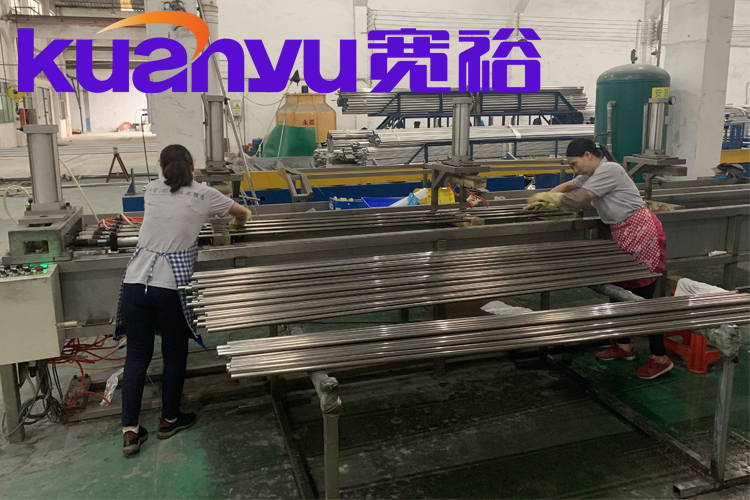 304/316L华体会hth·(体育)(中国)官方网站水管